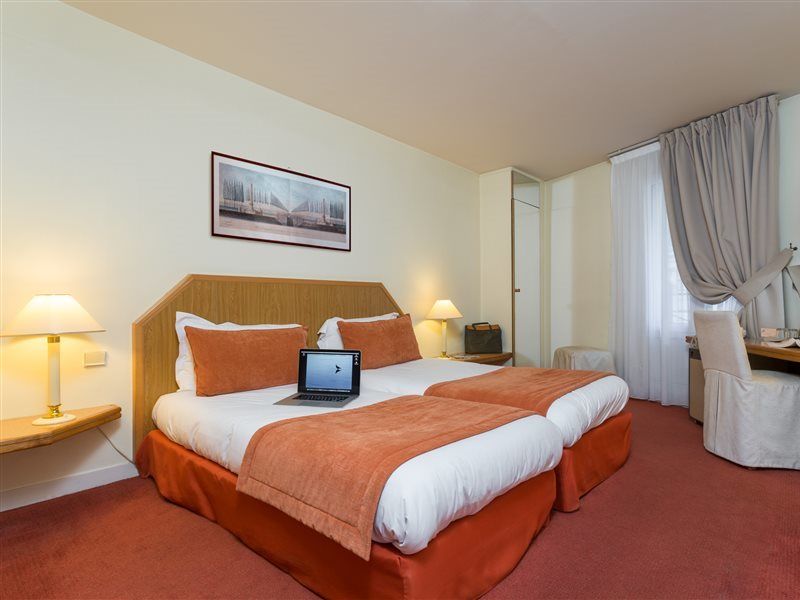 Hotel Fertel Etoile Paris Exterior photo