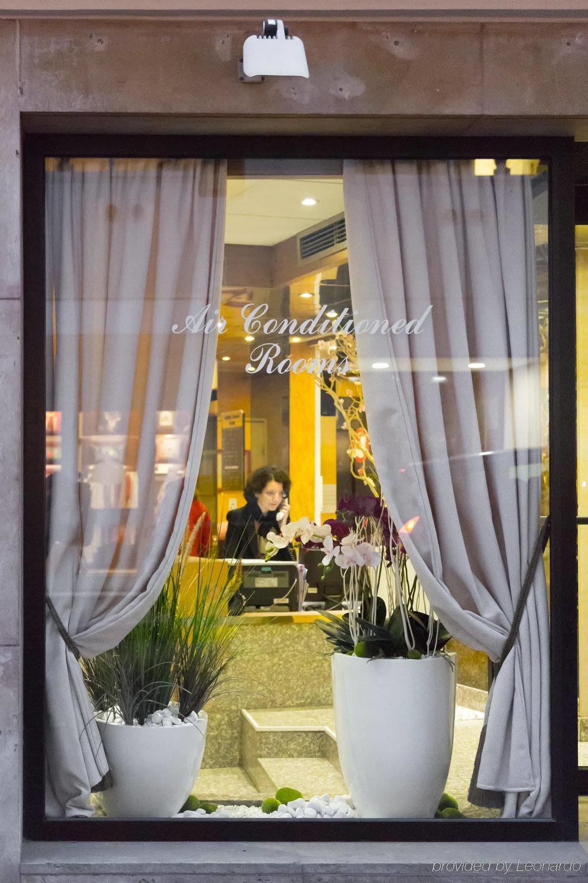 Hotel Fertel Etoile Paris Exterior photo